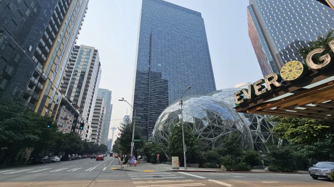 Amazon's Spheres, aka Bezos' Balls